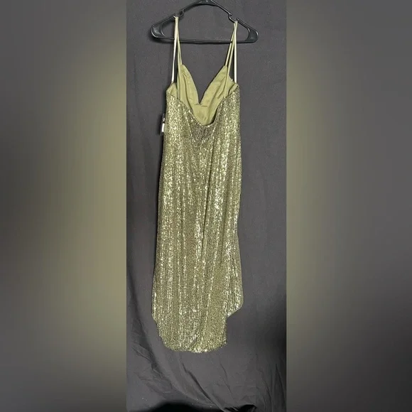 Mac Duggal 11272 NWT Green Sequined Faux Wrap Asymmetrical Hem Dress - Picture 5 of 6